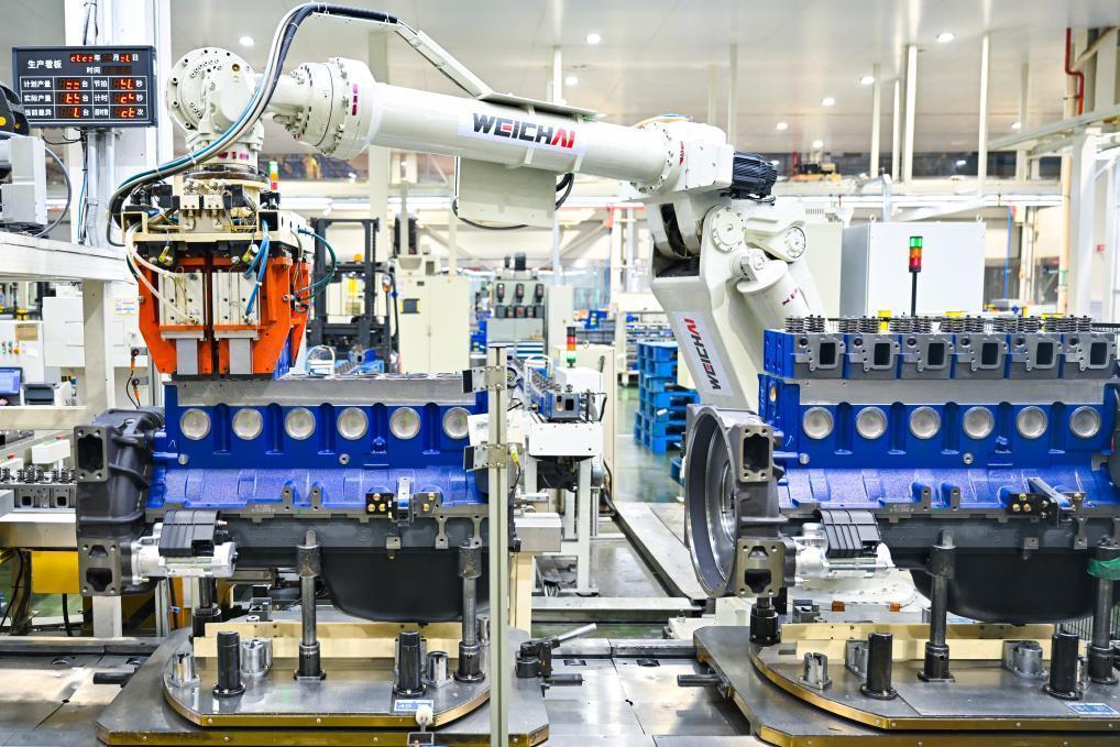 人工智能與大眾新聞 技術(shù)重塑信息生態(tài)的新篇章